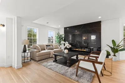 1135-1137 Hyde Park Ave #2 1