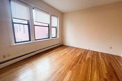 1242 Commonwealth Ave #45