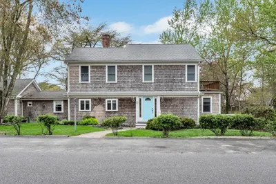 107 Wimbledon Dr 1