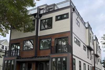 7 Belknap Street #1