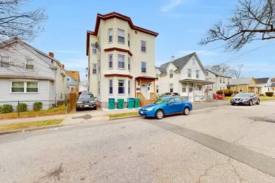 46 Grove St 1