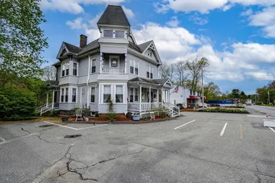 1500 N Main St 1