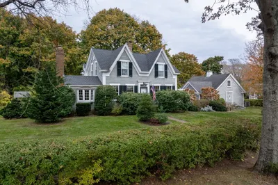 25 Beacon St 1