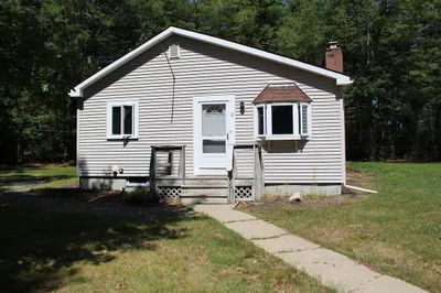 2 Haynes Rd