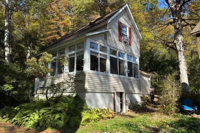 66 Laurel Park #66 1