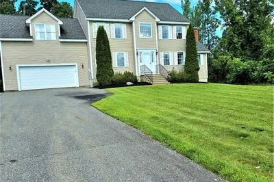 185 Legate Hill Rd