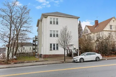 116 Lincoln St 1