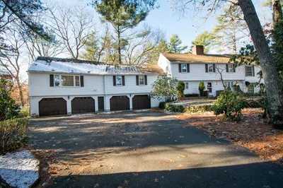 124 Evergreen Street 1
