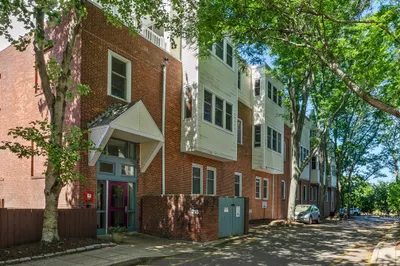 218 Thorndike Street #108B 1