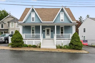 11 Kosciusco Street