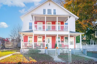 9 Washington Ave