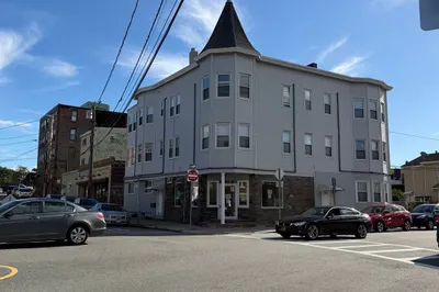 21 Ford St 1
