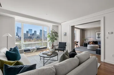 2 Commonwealth Ave #12B 1