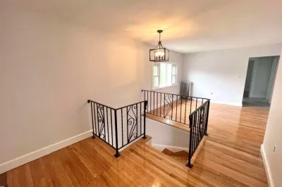 7 North St #2