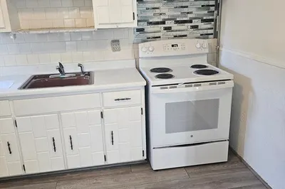 171 Austin Street #2R