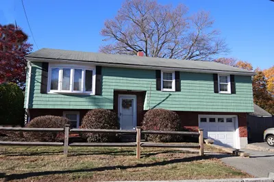 106 Porter Street 1