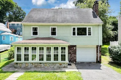40 Dedham St 1