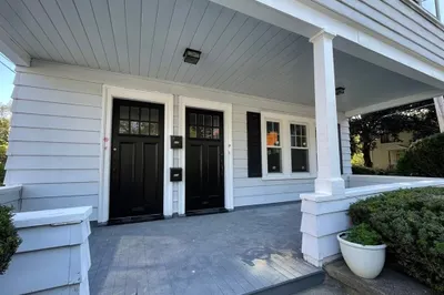 214 Derby St #214