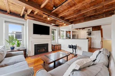 231 Main Street #2