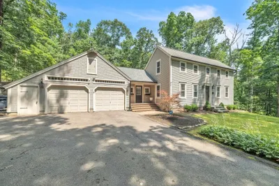 50 Dix Hill Rd 1