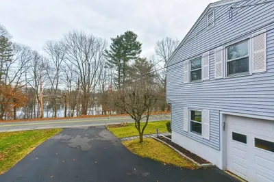 357 Singletary Ln