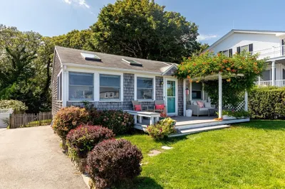 37 John Alden Rd #37