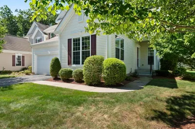 18 Arbor Glen Drive #18 1