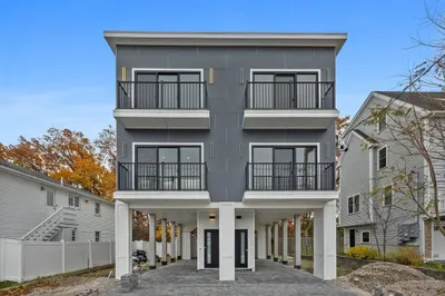 599 Sea St ##1 1