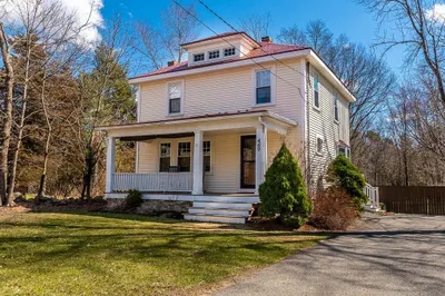 449 N Elm St 1
