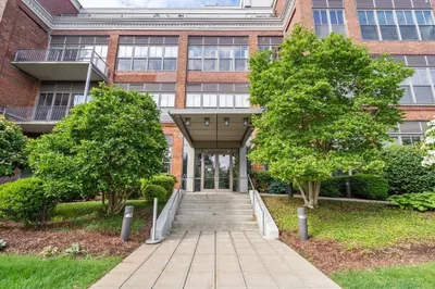 156 Porter St #122