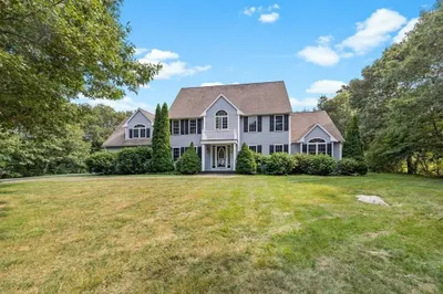 24 Shoals Ave 1