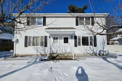 16-18 Blanding St 1