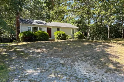 55 Jasons Ln 1
