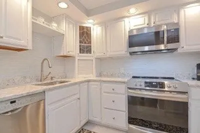 33 Washington St #8