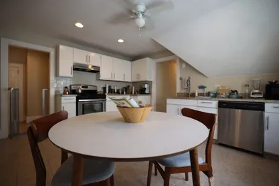 28 Walden St #3