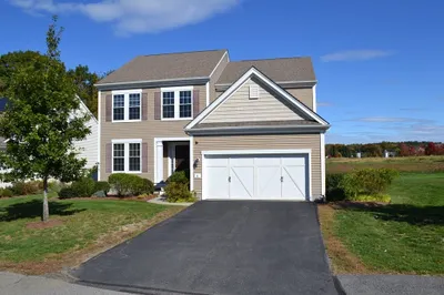 8 Spicebush Court
