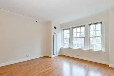 534 Beacon St #301