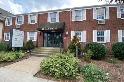 520 Main St #c 1