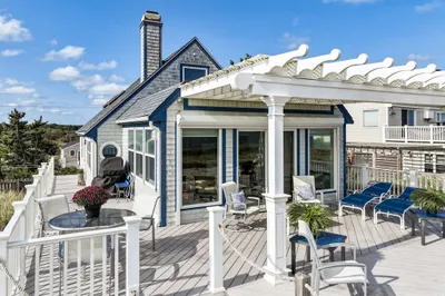 275 Phillips Road 1
