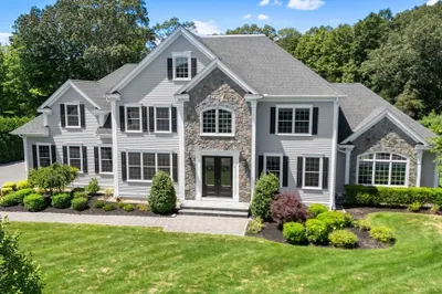 9 Anthony Drive 1