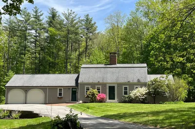 27 Bayberry St 1