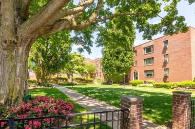 47 Harvard Ave #5 1