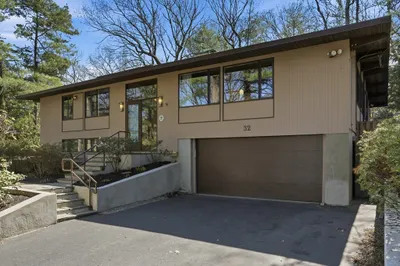 32 Baskin Road 1