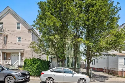 8 Fountain Ave