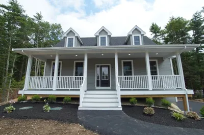 141 Tispaquin St 1
