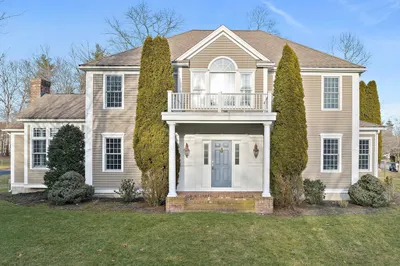 34 Forest St