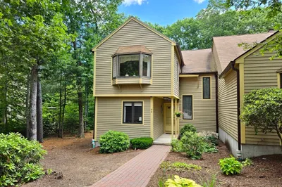 44 Bentwood Dr #44