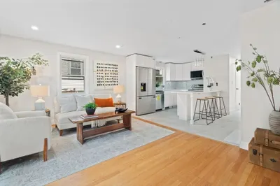 9-13 Sutherland Rd #2