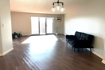 131-151 Coolidge #319
