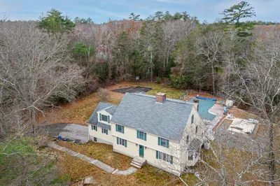 5 Moonpenny Dr